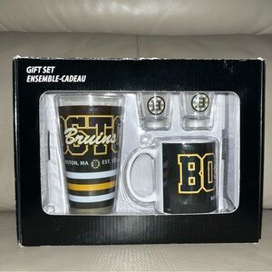 New NHL BOSTON BRUINS GIFT ENSEMBLE DRINKING & SHOT GLASSES & CERAMIC COFFEE MUG
